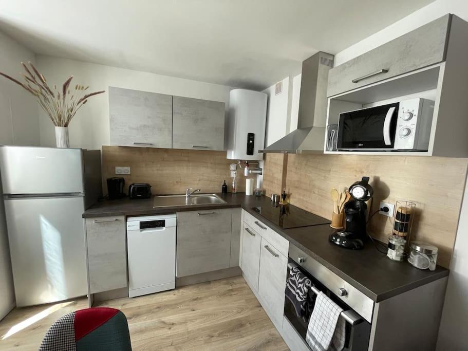 T2Entierement Renove Style Industriel Apartment Rodez Exterior foto
