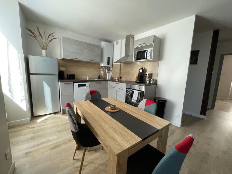 T2Entierement Renove Style Industriel Apartment Rodez Exterior foto